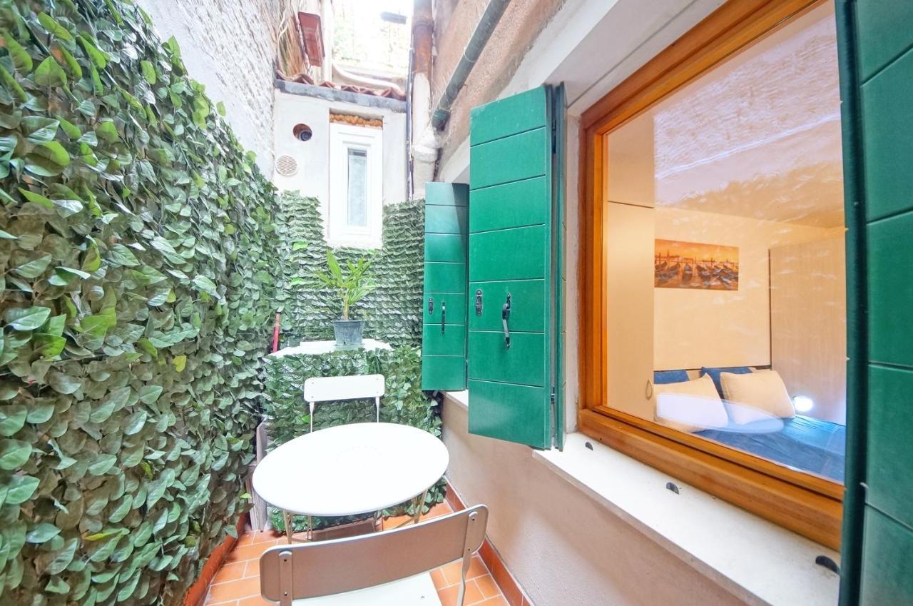 Dolcevita Apartments N. 481 Biennale Velence Kültér fotó