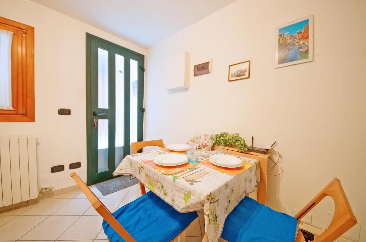 Dolcevita Apartments N. 481 Biennale Velence Kültér fotó